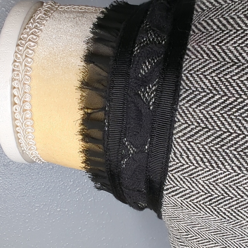 Black and white market size 2 - Picture 11 of 13